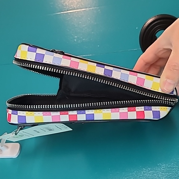 No Boundaries Rainbow Checkered Phone Crossbody - Picture 5 of 7